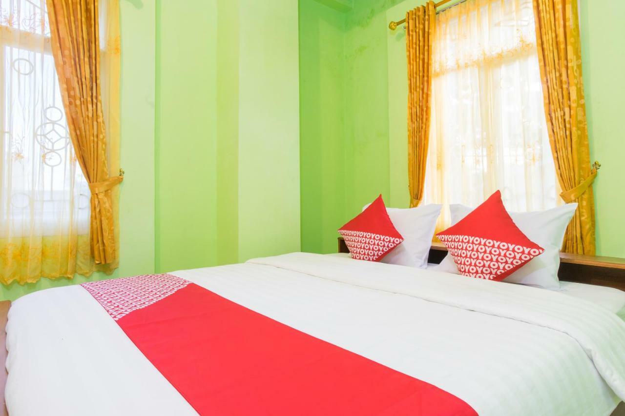 Oyo 1419 Rhona Guest House Syariah Yogyakarta Exterior foto